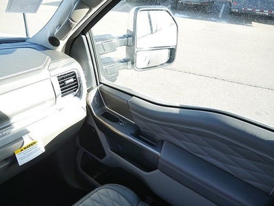 2026 Ford F-350SD Platinum CREW 4WD