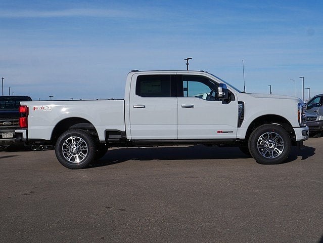 2026 Ford F-350SD Platinum CREW 4WD