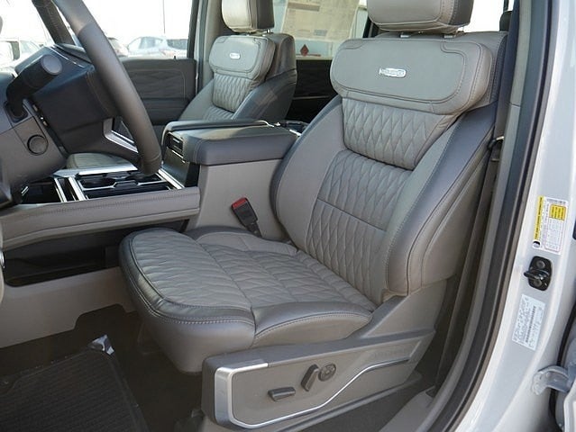 2026 Ford F-350SD Platinum CREW 4WD