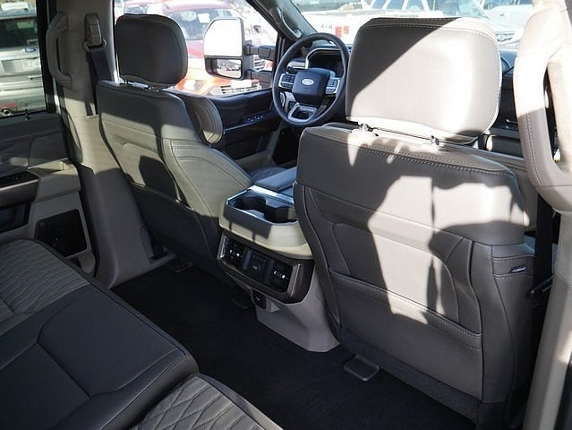 2026 Ford F-350SD Platinum CREW 4WD