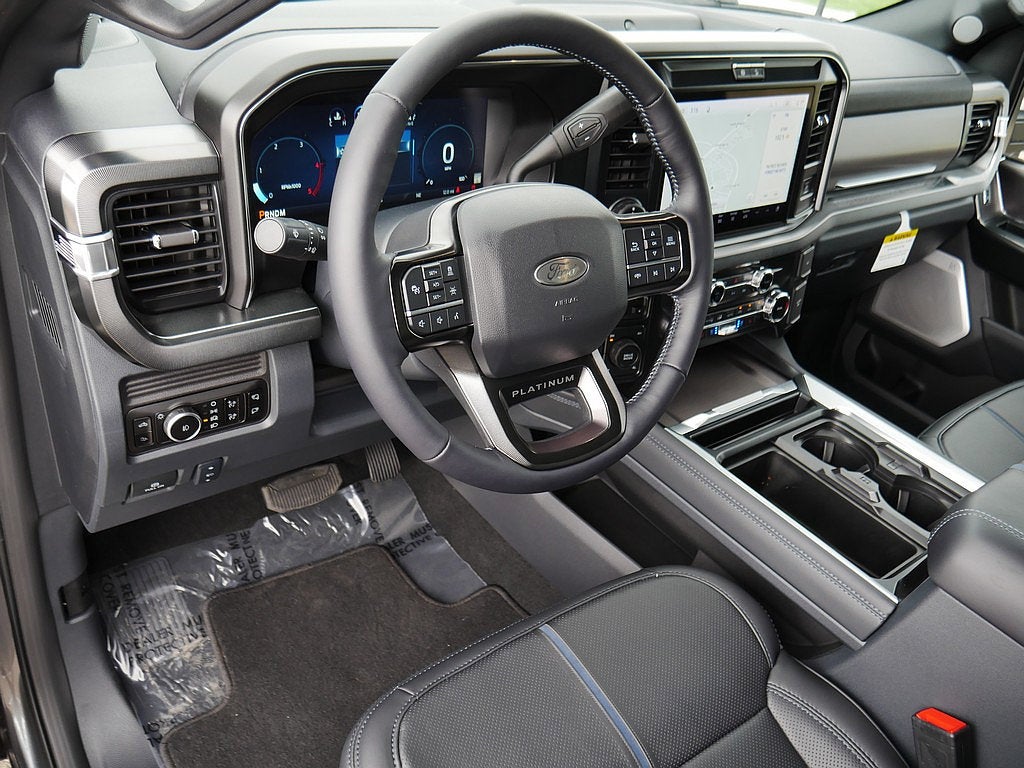 2027 Ford F-350SD Platinum CREW 4WD
