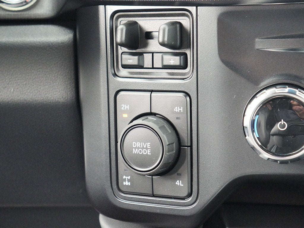 2027 Ford F-350SD Platinum CREW 4WD