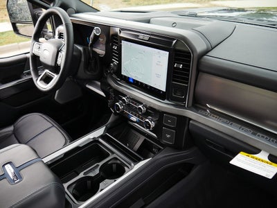 2027 Ford F-350SD Platinum CREW 4WD