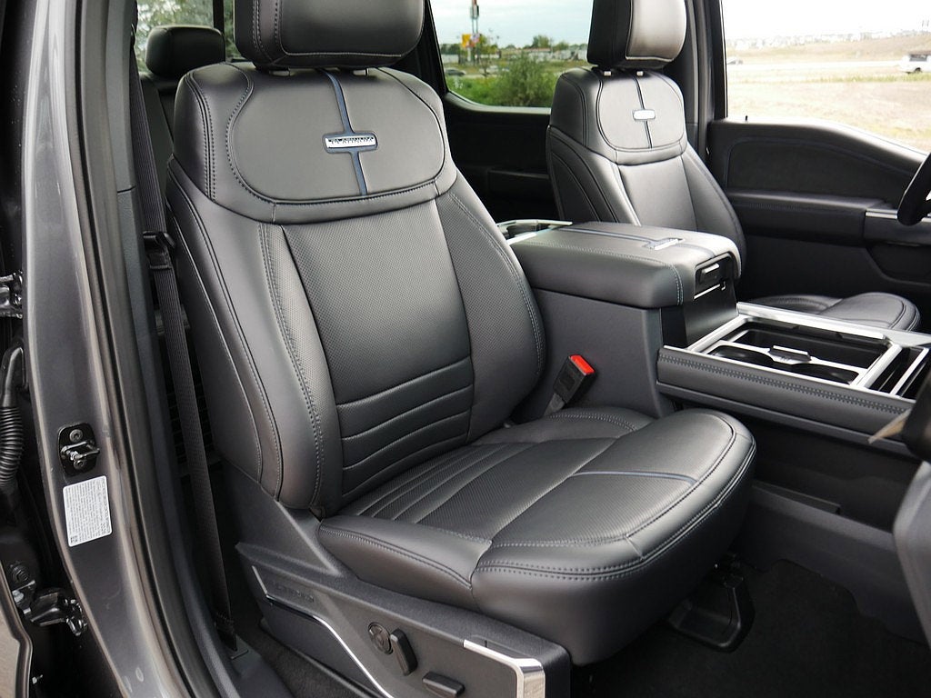 2027 Ford F-350SD Platinum CREW 4WD