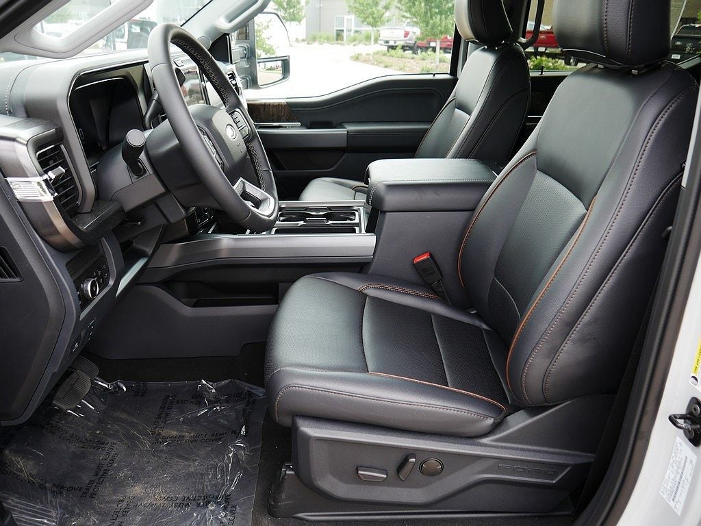2026 Ford F-350SD Lariat CREW 4WD