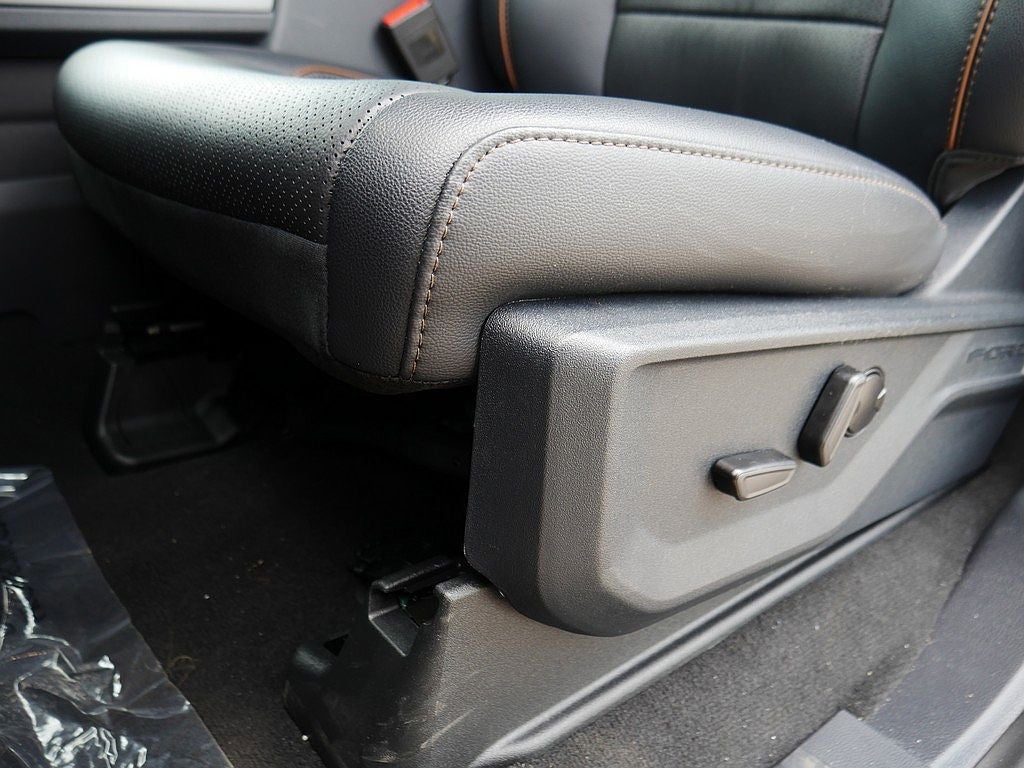 2026 Ford F-350SD Lariat CREW 4WD