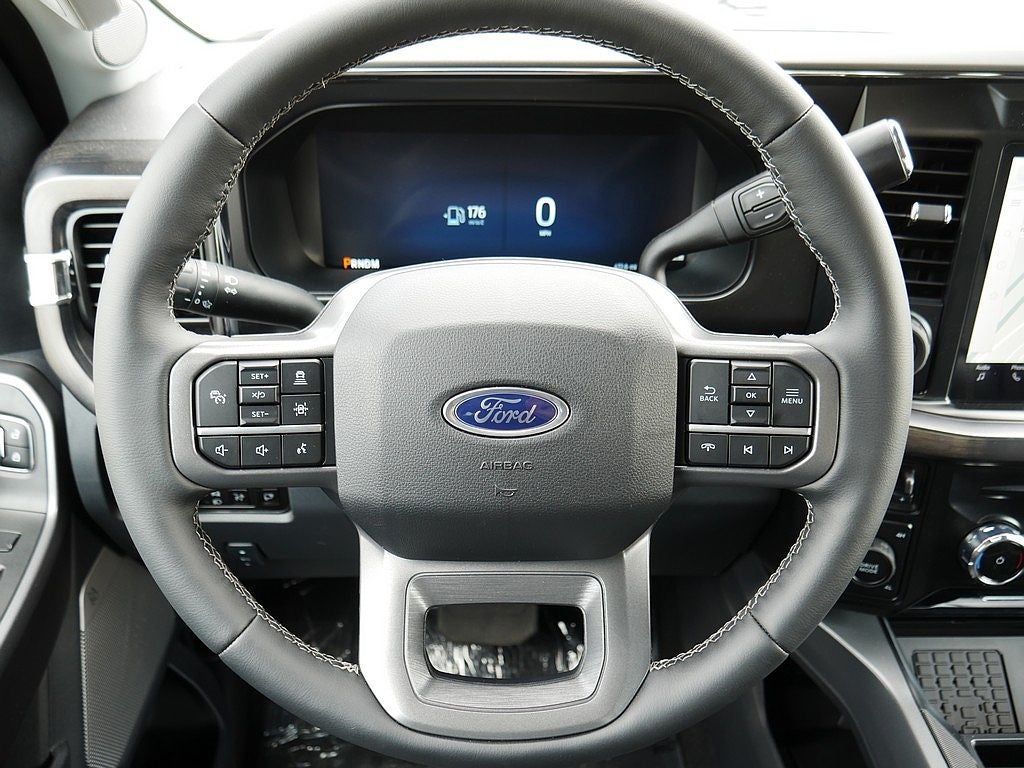 2026 Ford F-350SD Lariat CREW 4WD