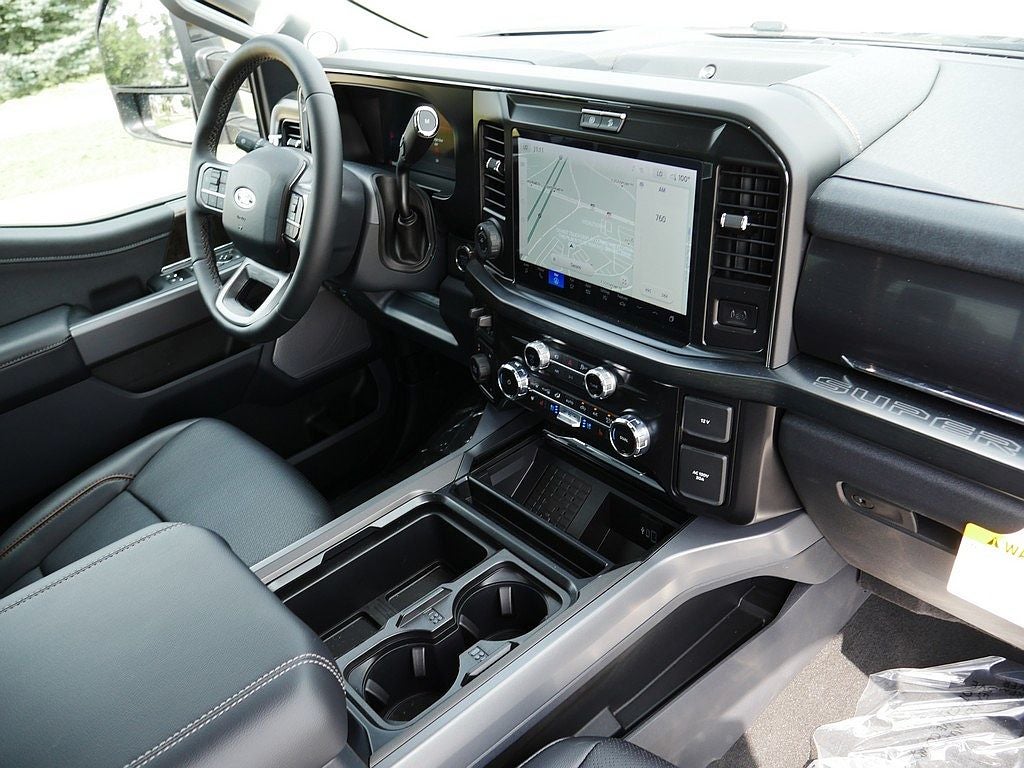 2026 Ford F-350SD Lariat CREW 4WD