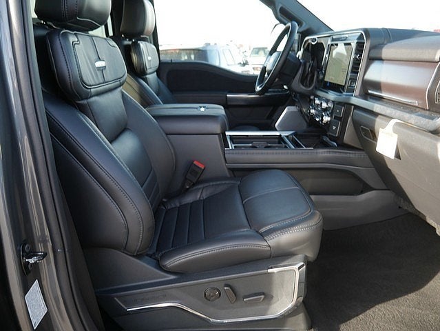 2026 Ford F-350SD Platinum CREW 4WD