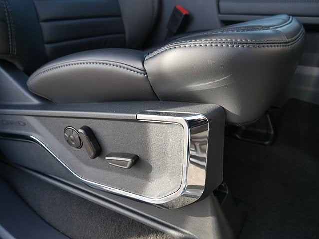 2026 Ford F-350SD Platinum CREW 4WD