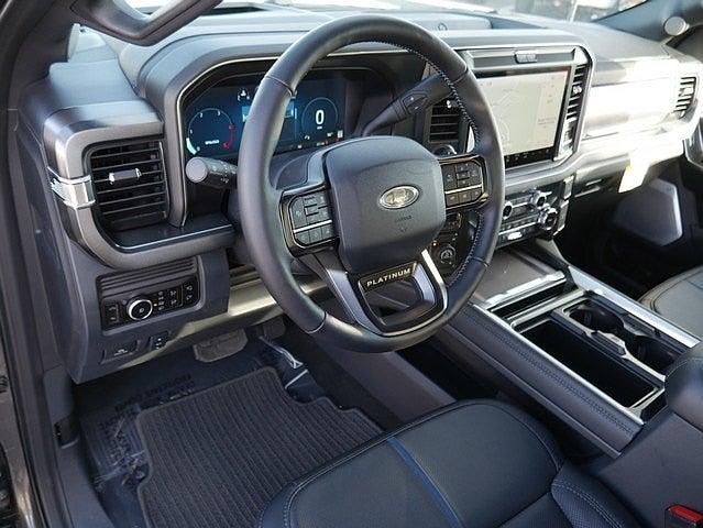 2026 Ford F-350SD Platinum CREW 4WD