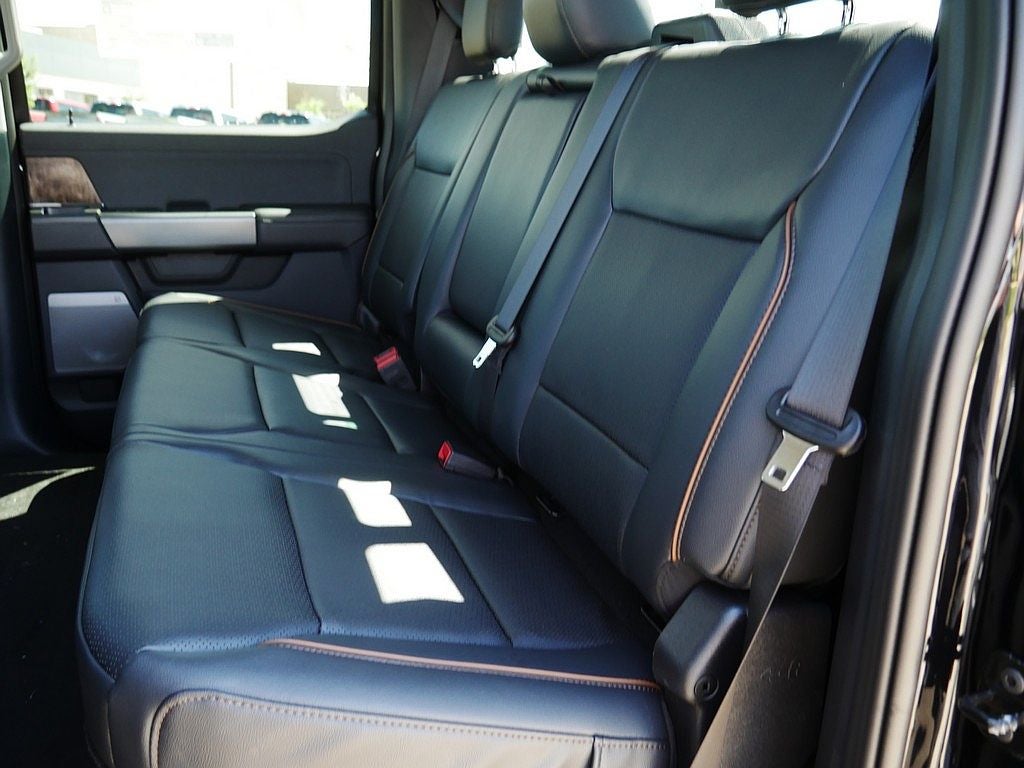 2026 Ford F-350SD Lariat CREW 4WD