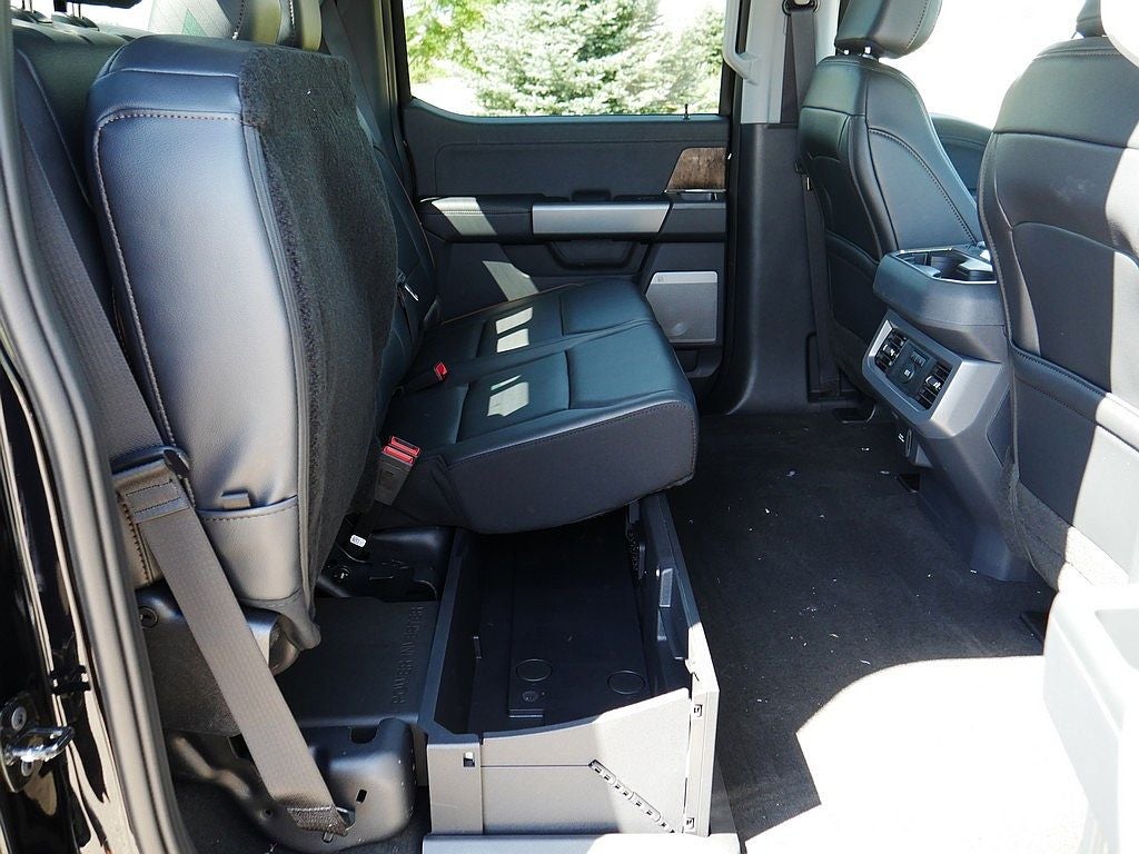 2026 Ford F-350SD Lariat CREW 4WD