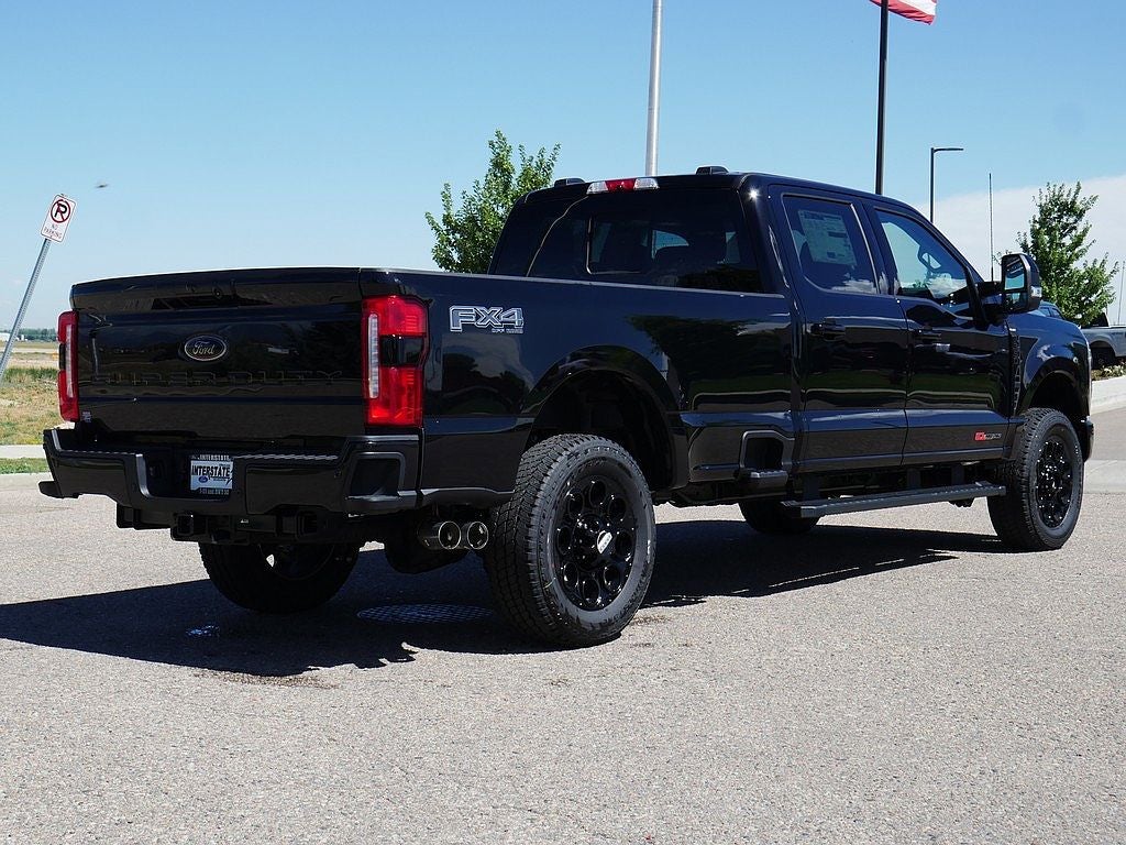 2026 Ford F-350SD Lariat CREW 4WD