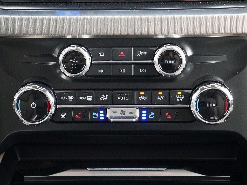 2026 Ford F-350SD Platinum CREW 4WD