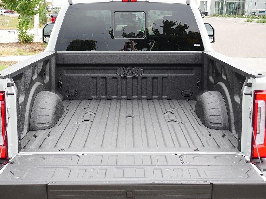 2026 Ford F-350SD Platinum CREW 4WD