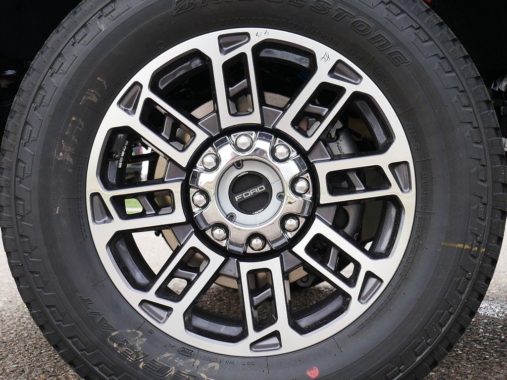 2026 Ford F-350SD Platinum CREW 4WD