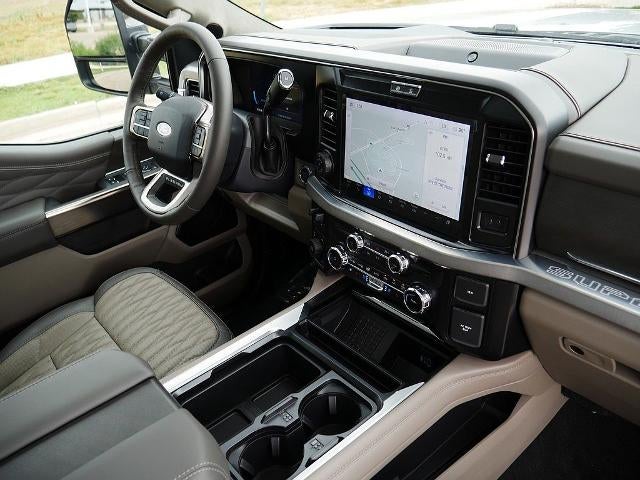 2026 Ford F-350SD Platinum CREW 4WD