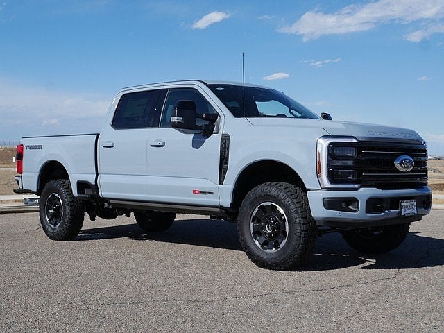 2026 Ford F-350SD Platinum CREW 4WD