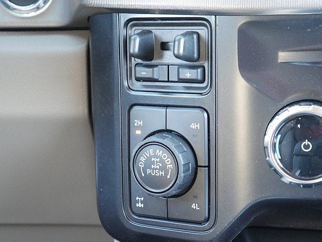 2026 Ford F-350SD Platinum CREW 4WD