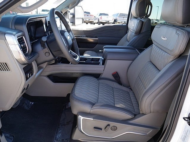 2026 Ford F-350SD Platinum CREW 4WD