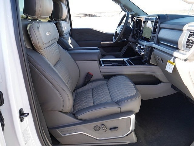 2026 Ford F-350SD Platinum CREW 4WD