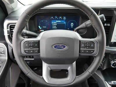 2025 Ford F-350SD Lariat CREW 4WD