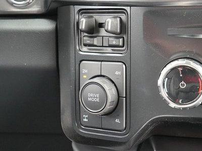 2025 Ford F-350SD Lariat CREW 4WD