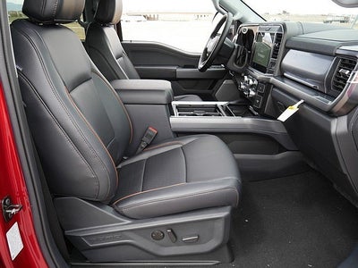 2025 Ford F-350SD Lariat CREW 4WD