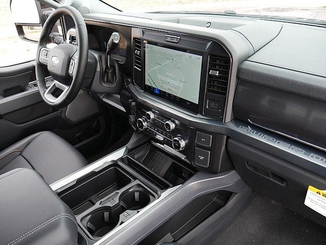 2025 Ford F-350SD Lariat CREW 4WD