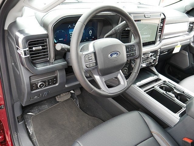 2025 Ford F-350SD Lariat CREW 4WD