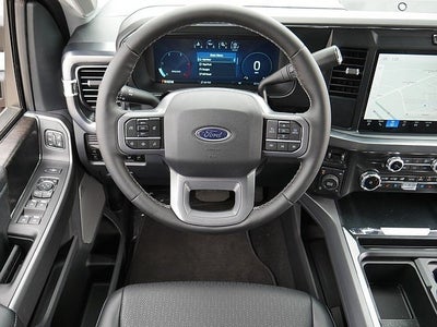 2025 Ford F-350SD Lariat CREW 4WD