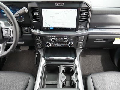 2025 Ford F-350SD Lariat CREW 4WD