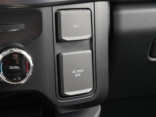 2025 Ford F-350SD Lariat CREW 4WD