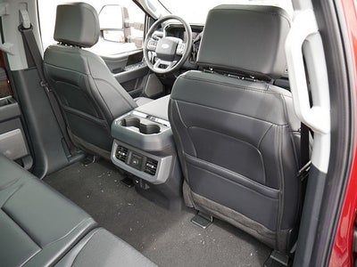 2025 Ford F-350SD Lariat CREW 4WD