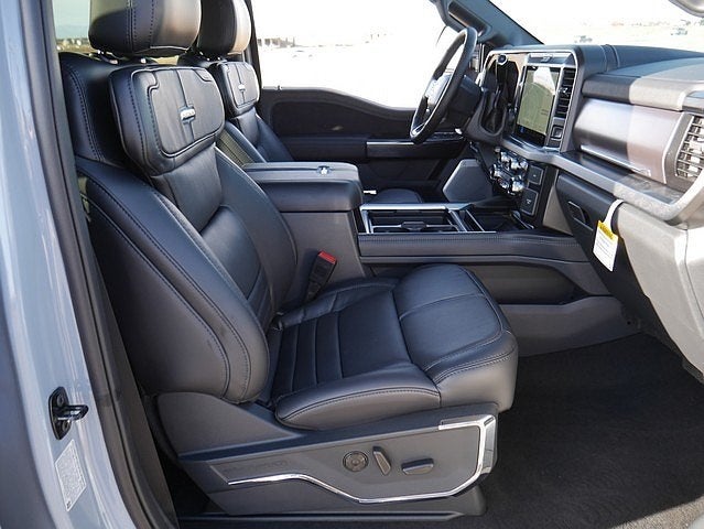 2026 Ford F-350SD Platinum CREW 4WD