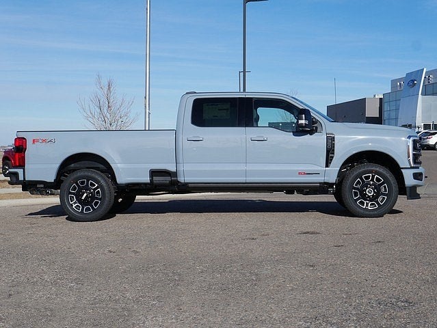 2026 Ford F-350SD Platinum CREW 4WD
