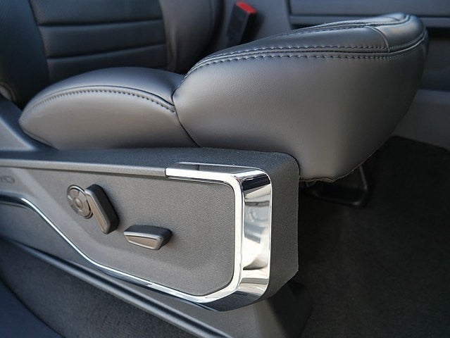 2026 Ford F-350SD Platinum CREW 4WD