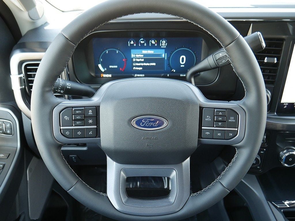 2026 Ford F-350SD Lariat CREW 4WD