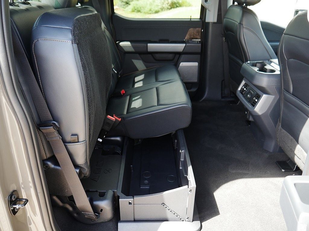 2026 Ford F-350SD Lariat CREW 4WD