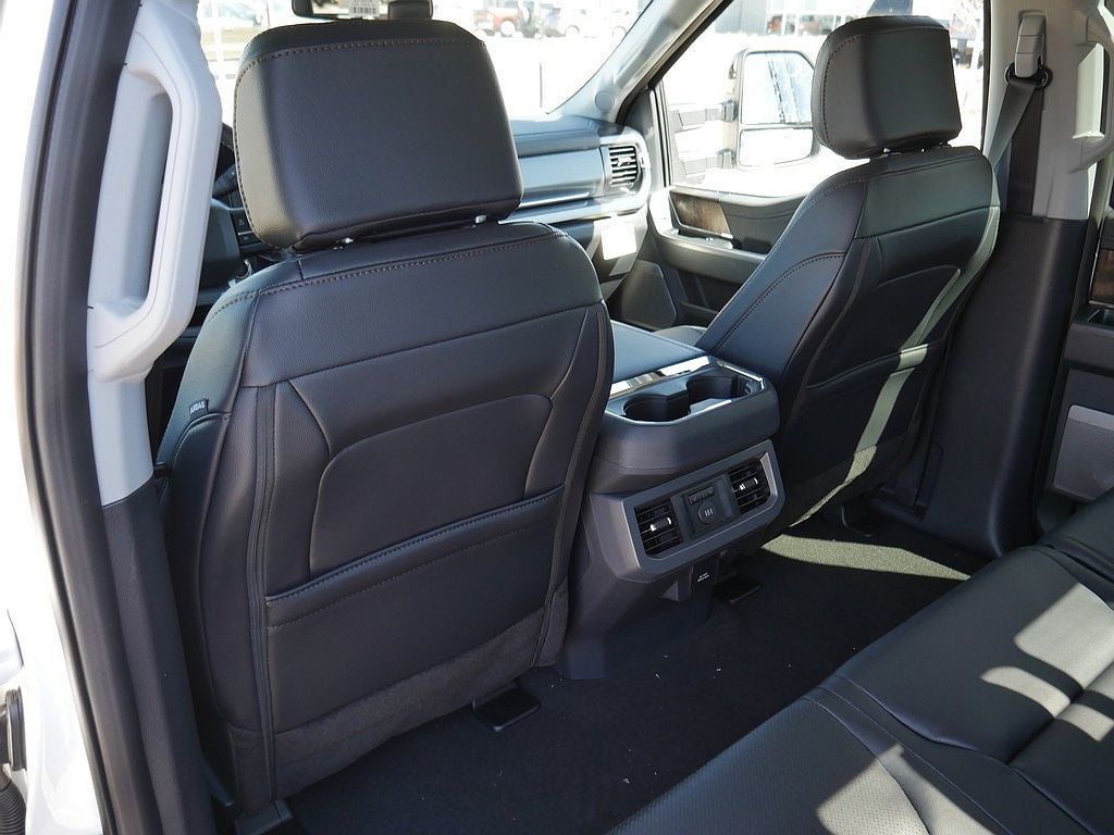 2026 Ford F-350SD Lariat CREW 4WD