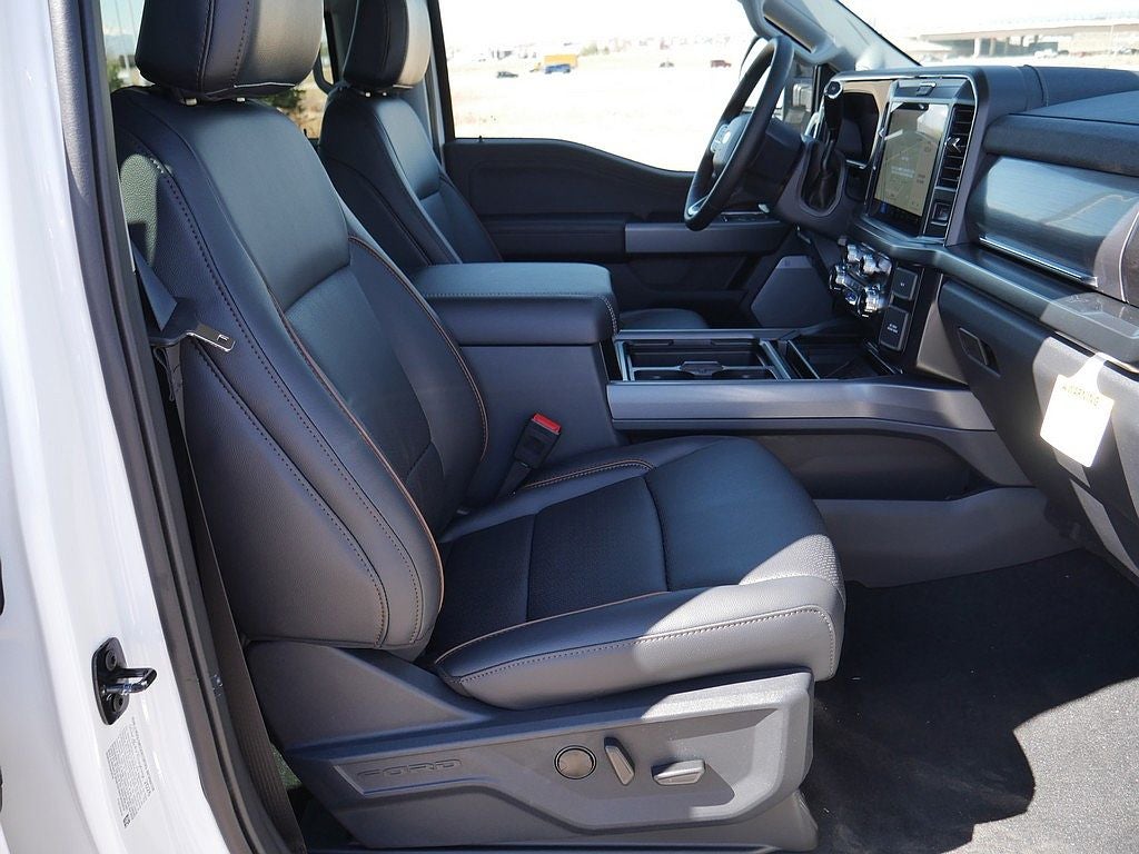 2026 Ford F-350SD Lariat CREW 4WD