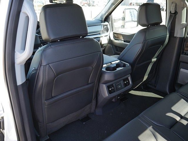 2026 Ford F-350SD Lariat CREW 4WD