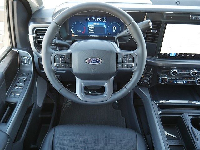 2026 Ford F-350SD Lariat CREW 4WD