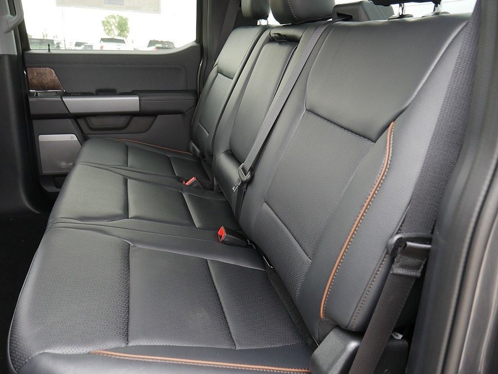 2026 Ford F-350SD Lariat CREW 4WD