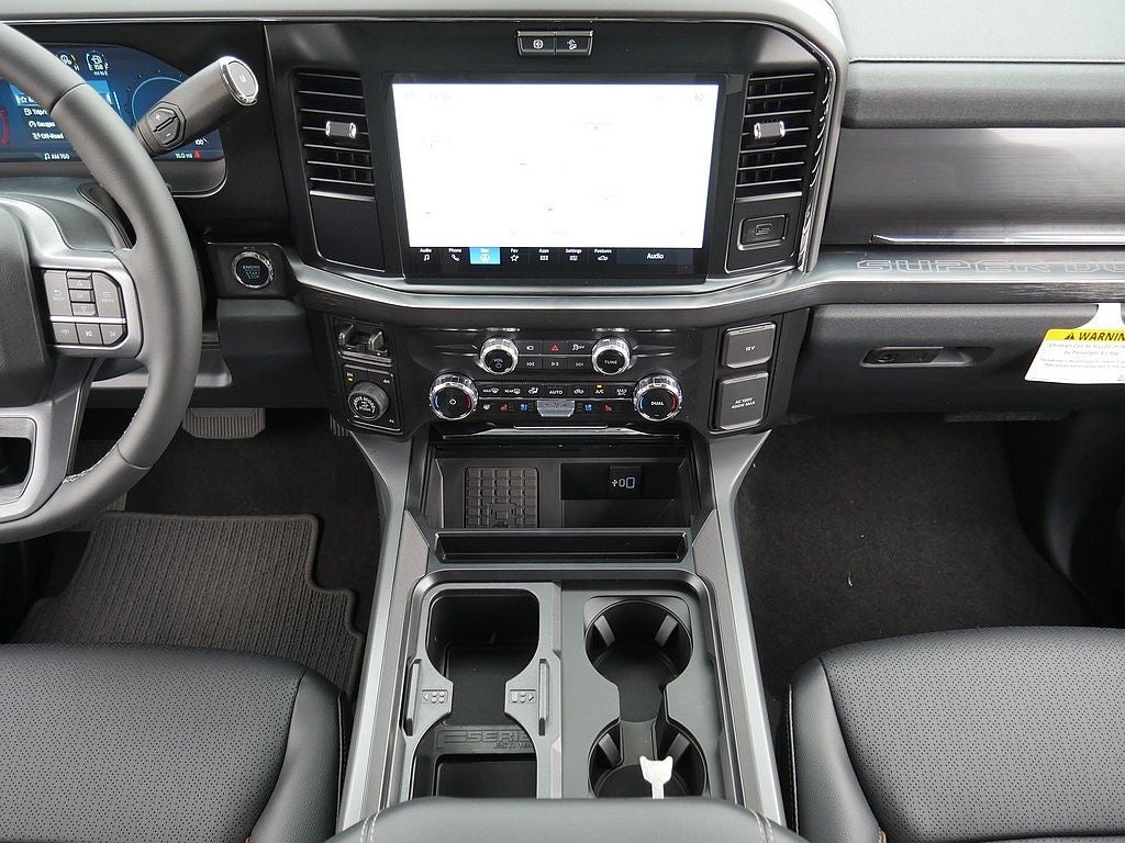 2026 Ford F-350SD Lariat CREW 4WD