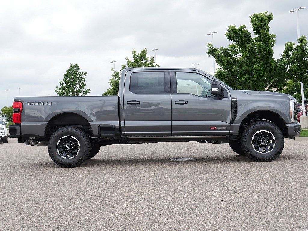 2026 Ford F-350SD Lariat CREW 4WD