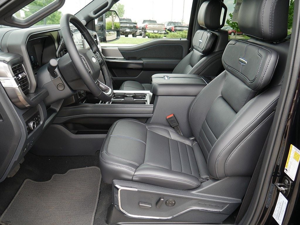 2026 Ford F-350SD Platinum CREW 4WD