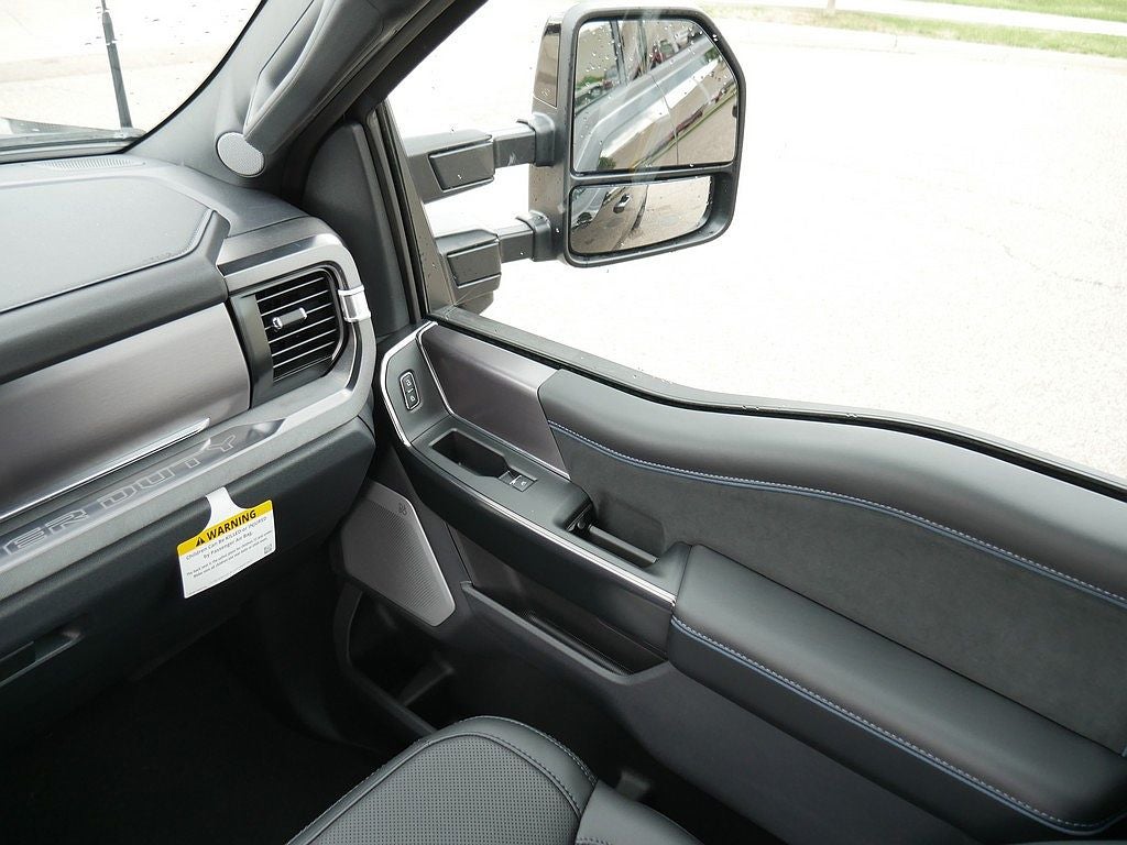 2026 Ford F-350SD Platinum CREW 4WD