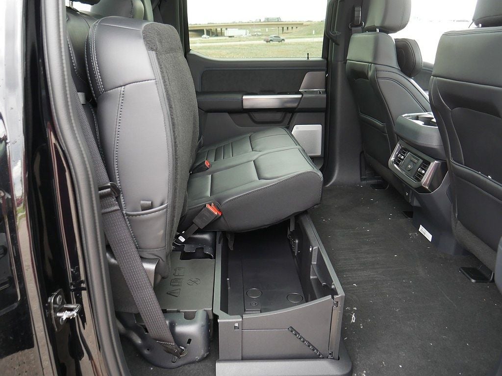 2026 Ford F-350SD Platinum CREW 4WD